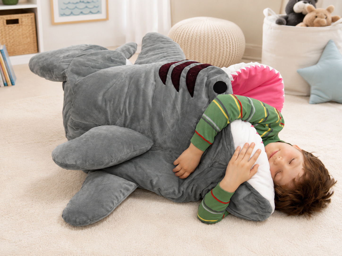 MEET CHUMBUDDY JR — THE SHARK THAT LOVES BEDTIME